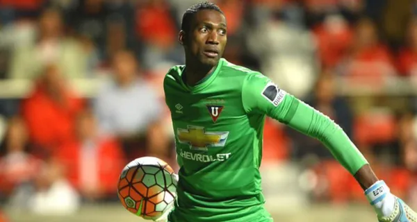 Liga de Quito no tiene seguro su arco con Adrián Gabbarini, que está tambaleando, y Alexander Domínguez apareció en el mapa lanzando un mensaje anhelando su deseo para regresar al equipo pronto ¿Lo aceptarán el 2022?