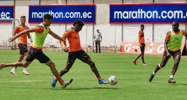 Liga de Quito tiene un juvenil que lo ponen como crack con apenas 16 años. Mira de quién se trata