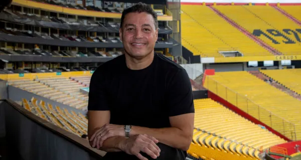 Lo que dijo Carlos Alfaro Moreno del arbitraje de Augusto Aragón