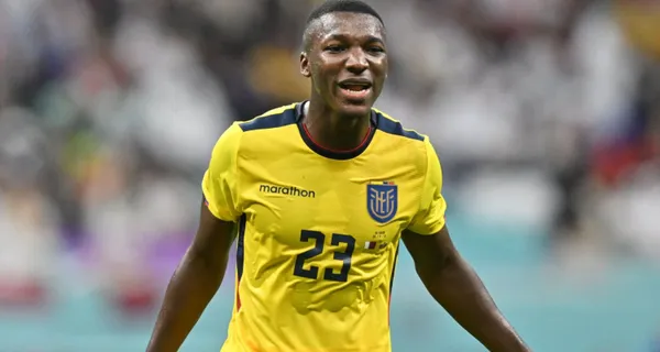 Lo que hace Moisés Caicedo con las personas que lo ayudaron cuando era niño