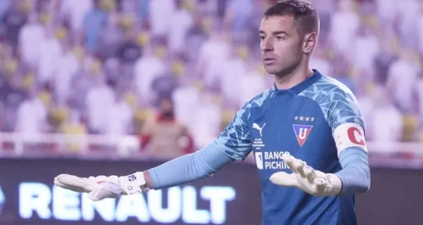 Lo que le dijeron los hinchas de Liga de quito a Adrián Gabbarini