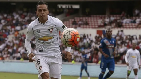 "Los albos" dejarían salir del equipo a Edison Vega