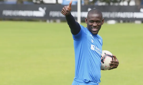 Los "albos" le enviaron un mensaje por Twitter al jugador