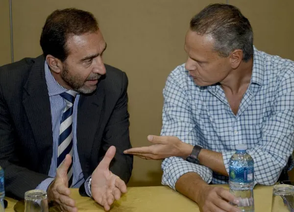 Los "albos" se demoraron en concretar estos fichajes y el "Bombillo" se metió en el camino