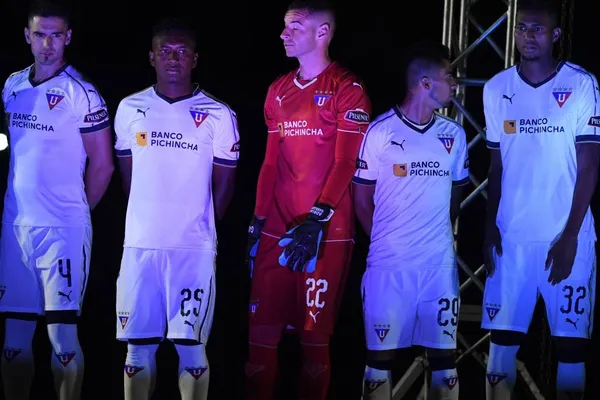 "Los albos" tienen nueva armadura para la próxima temporada