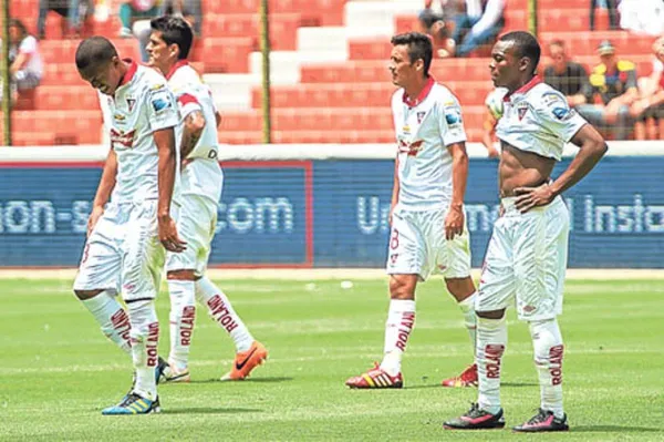 "Los Albos" tienen en sus registros jugadores extranjeros que no aportaron nada al equipo.