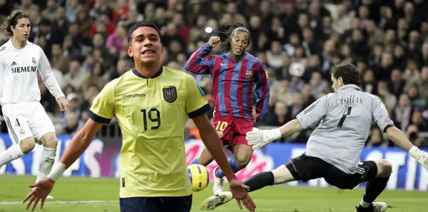 Los aplausos de la hinchada a Kendry Páez