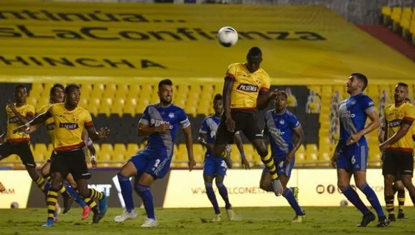 Los equipos del astillero en ocasiones pelean por los mismos jugadores