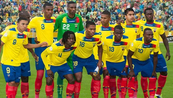 Los ex jugadores de la selección ecuatoriana hacen sus apuestas por el futuro de la Tri en el mundial