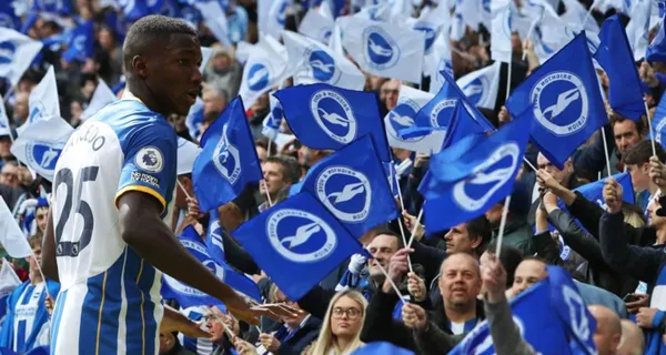 Los hinchas de Brighton hablaron sobre la camiseta de Moisés Caicedo