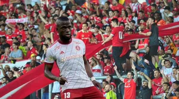 Los hinchas del Inter de Porto Alegre y su pedido a Enner Valencia