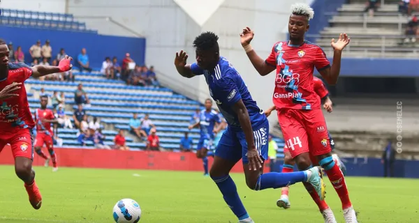 Los hinchas de Emelec se hartaron y quieren que este jugador se vaya