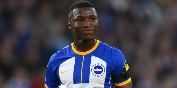 Los números de Moisés Caicedo contra el Leeds, un verdadero crack