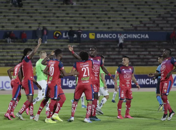 Los “Puros Criollos” están al borde del colapso