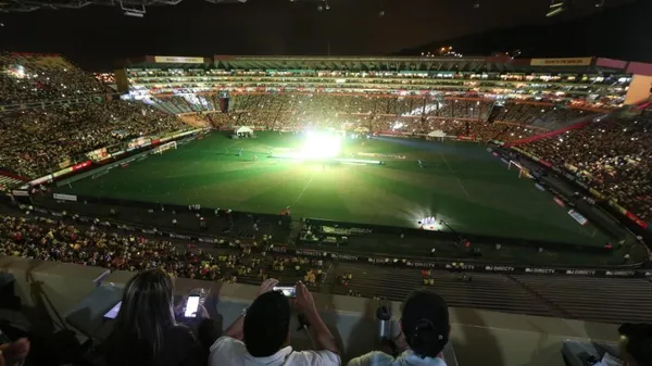 Los Toreros han explotado el tema de la Noche Amarilla trayendo a jugadores de renombre mundial