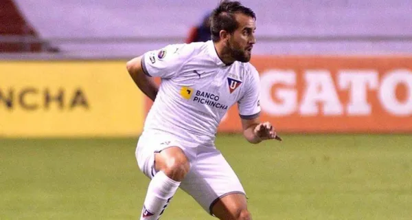 Lucas Villarruel era el hombre manija en Liga de Quito pero para esta temporada su nivel está muy por debajo y Pablo Repetto dio pistas de lo que le está pasando