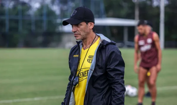 Luego de los útlimos resutados la aceptación de Fabián Bustos con la hinchada bajó considerablemente