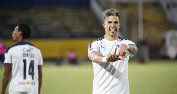 Luis Amarilla fue el jugador más peligroso que tuvo Liga de Quito ante Gremio, pese a ello lo cambiaron y perdieron opciones de gol ¿Qué pasó?