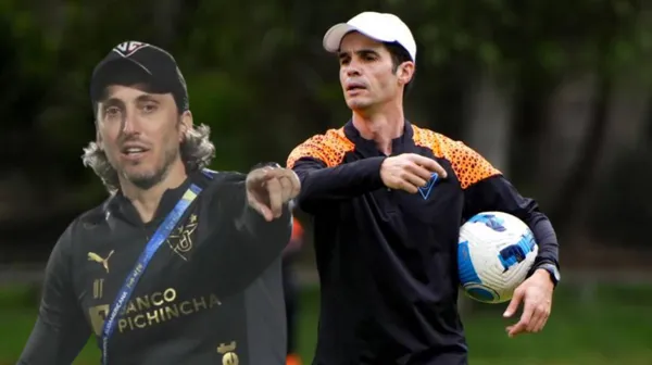 Luis Zubeldía, al lado Josep Alcácer, ambos dirigiendo a Liga de Quito. FOTO: Gamavisión Ecuador