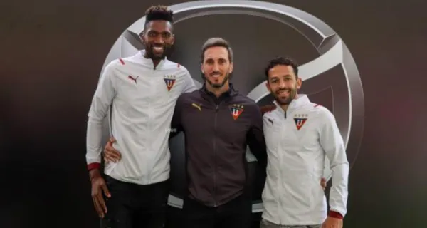 Luis Zubeldía ratificó su compromiso con Liga de Quito para el 2023 y han empezado a dar nombres que podrían llegar al plantel en la siguiente temporada