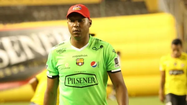 Máximo Banguera recibió duras críticas de los hinchas