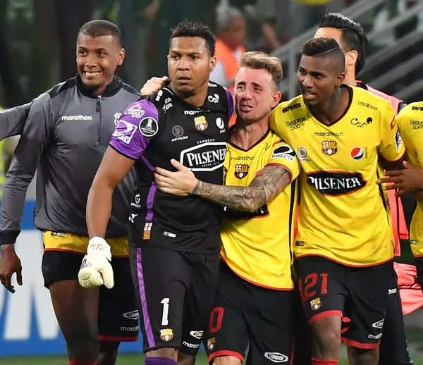 Máximo Banguera no se encuentra cómodo con su suplencia en Barcelona SC y estaría buscando equipo para el 2020