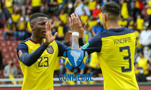 Máximo ente del fútbol sudamericano y el premio que le dieron a los dos jugadores ecuatorianos.