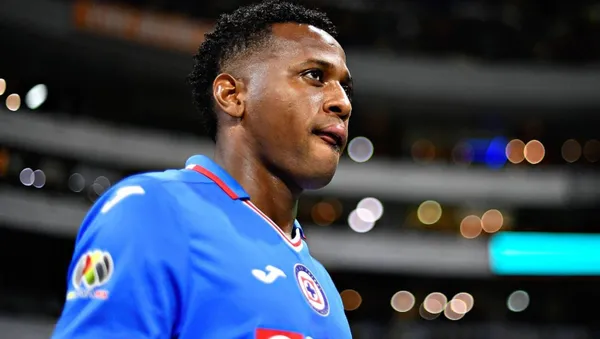 Michael Estrada dio un golpe de autoridad en la Liga MX con su equipo el Cruz Azul