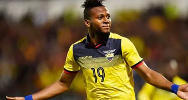 Michael Estrada está en la órbita de Boca Juniors e incluso Juan Román Riquelme tomó contacto con él. Ahora , el ecuatoriano tendría ciertos privilegios dentro del equipo argentino