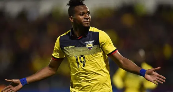 Michael Estrada estuvo en la órbita de Boca Juniors y ya que todavía no concretan a su nuevo delantero se sigue mostrando y buscando que lo tomen en cuenta