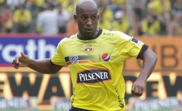 Michael Jackson Quiñónez cambia de equipo en la LigaPro