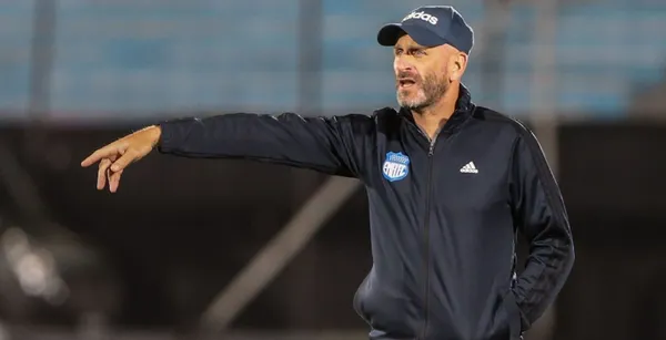 Miguel Rondelli y el mal momento de Emelec