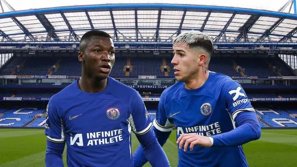 Moisés Caicedo asombrado, Enzo Fernandez atento. Foto tomada de: Chelsea