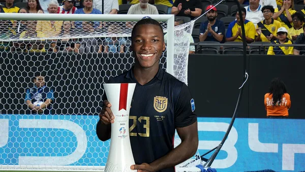 Moisés Caicedo. Foto tomada de: La Tri/Conmebol