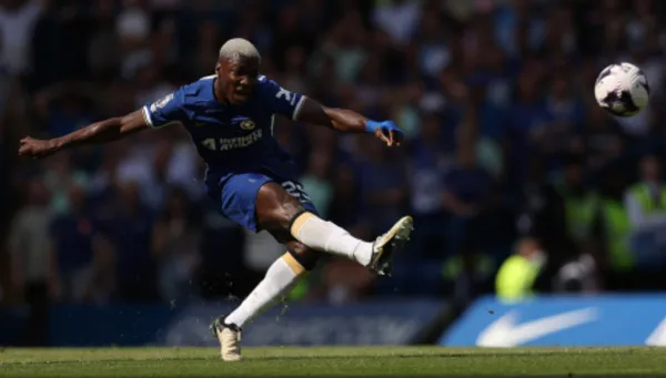 Moisés Caicedo jugador ecuatoriano