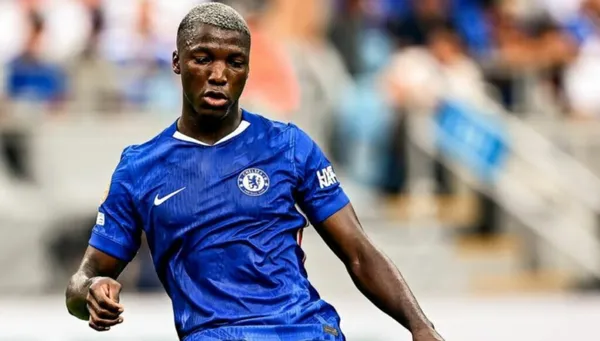 Moisés Caicedo jugador ecuatoriano