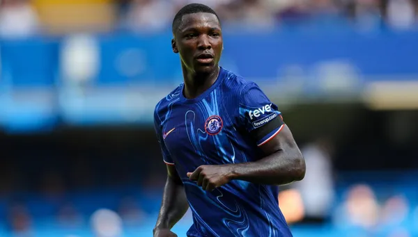 Moisés Caicedo jugador ecuatoriano