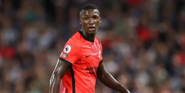 Moisés Caicedo recibió la, pero noticias para el siguiente partido