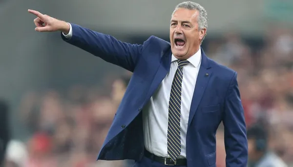 Moisés Caicedo reveló la estrategia de Gustavo Alfaro para que no le hagan trinca en la selección