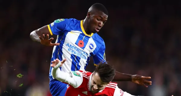 Moisés Caicedo silenció a quienes decían que contra Arsenal desaparecería