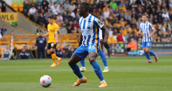 Moisés Caicedo volvió a ser figura en el Brighton y ya no suelta el puesto de titular