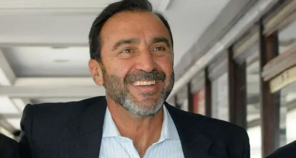 Nassib Neme, presidente de Emelec, no se guardó nada luego de la polémica del VAR en el Clásico del Astillero