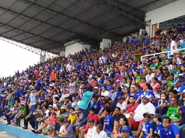 No acompañaron al Bombillo en Ambato