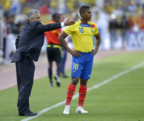 No fue ante los grandes del Continente, ni en el Mundial