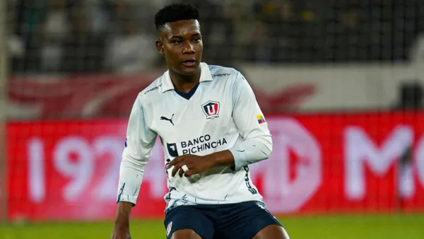 Óscar Zambrano jugador ecuatoriano