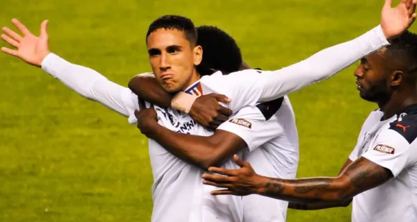 Óscar Zambrano ya no es tomado en cuenta en LDU aunque la rompió con Méndez, pero ante Guayaquil City estuvo Scotto