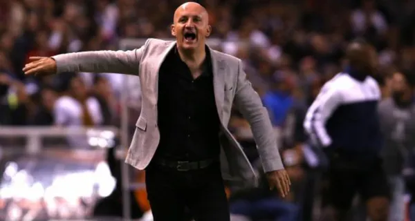 Pablo Repetto no seguirá más como entrenador de Liga de Quito y, a falta de hacerse oficial, mira dónde apareció el entrenador uruguayo