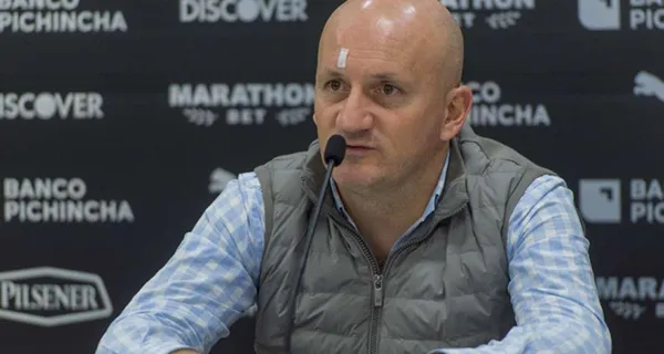 Pablo Repetto tendría un pie y medio fuera de Liga de Quito y serían el detalle económico que le priva al club de hacerlo oficial, pero ya no le dejaron que entrene al club