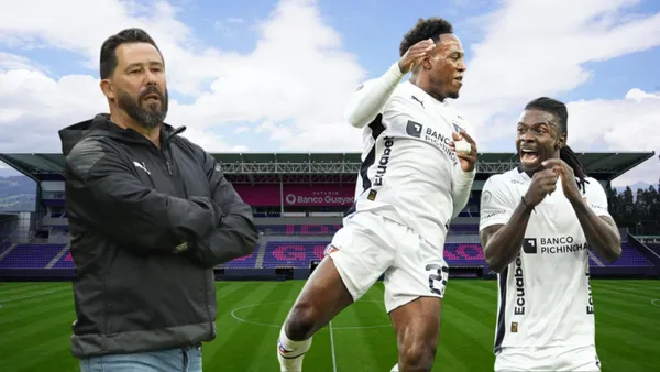 Pablo Sánchez y jugadores de Liga de Quito (Foto tomada de: Primicias/API)