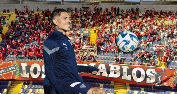 Paolo Guerrero recibió una fuerte falta